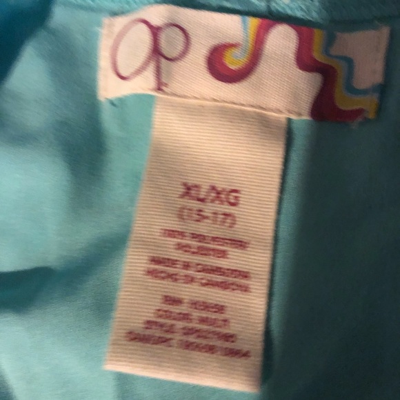 Ocean Pacific beach motif cover up. - Picture 4 of 4